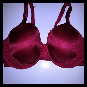 Playtex 38DD Red satin lace Bra full coverage